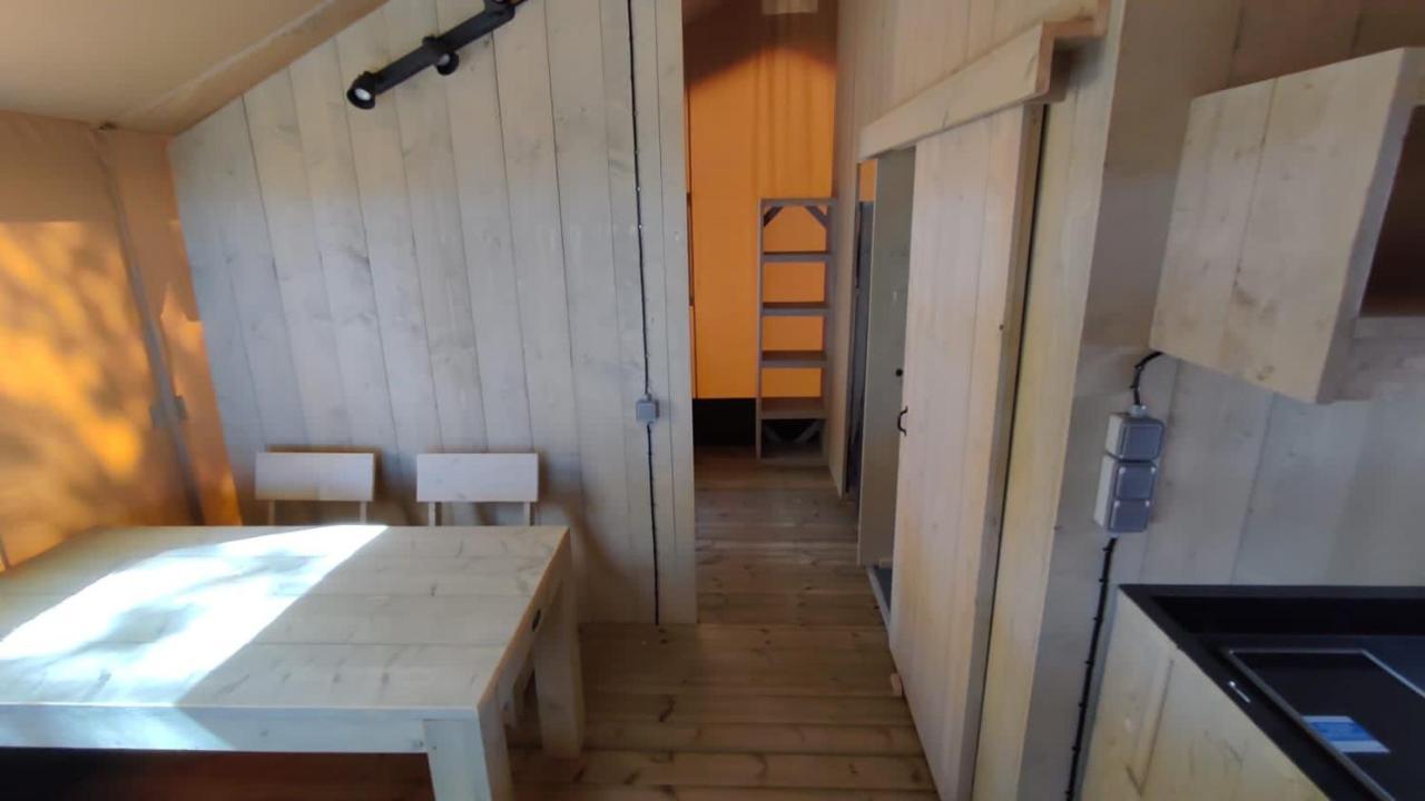 Camping Vilanova Park Біланоба-і-ла-Жалтру Екстер'єр фото