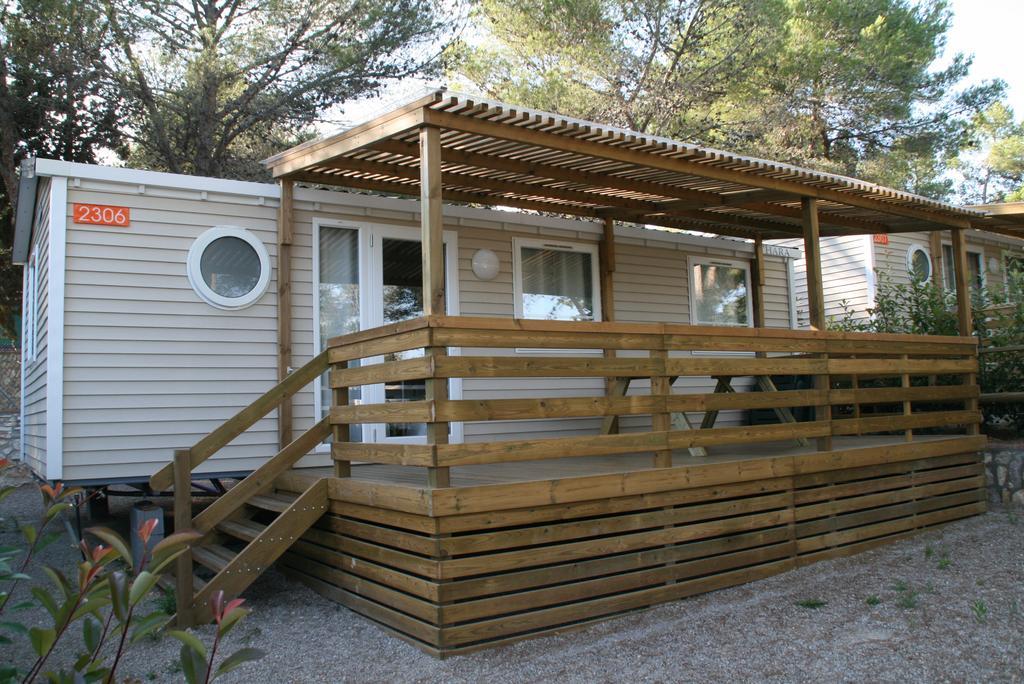 Camping Vilanova Park Біланоба-і-ла-Жалтру Екстер'єр фото